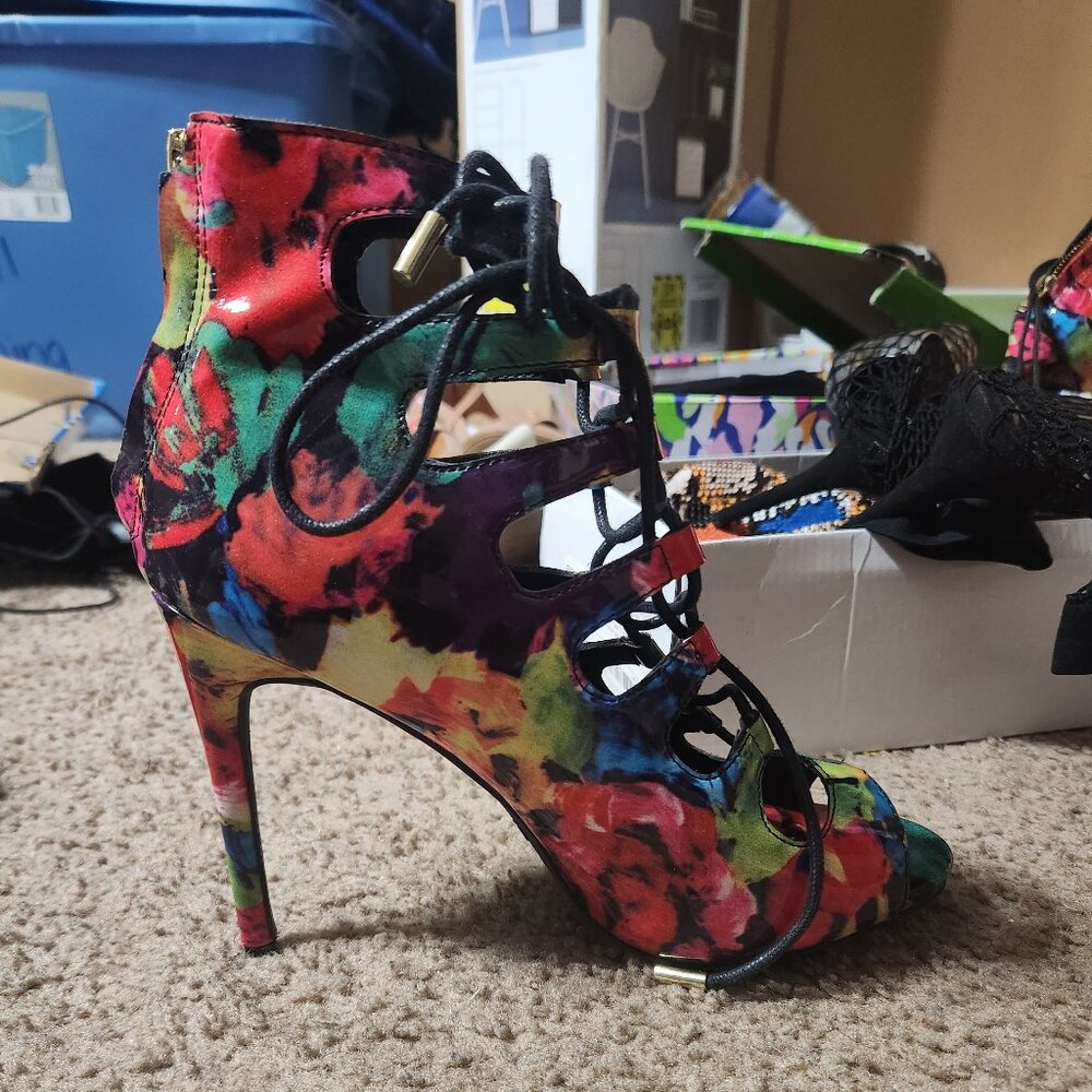 Women shoes